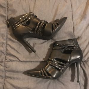 Jessica Simpson Size 9 Leather Strappy Bootie